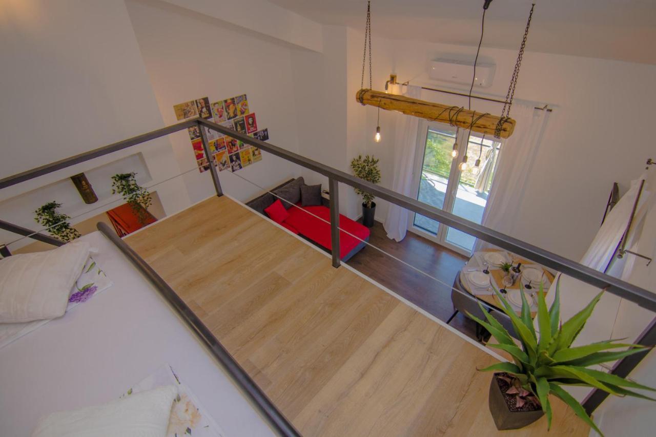 Apartments Aki Малинска Экстерьер фото