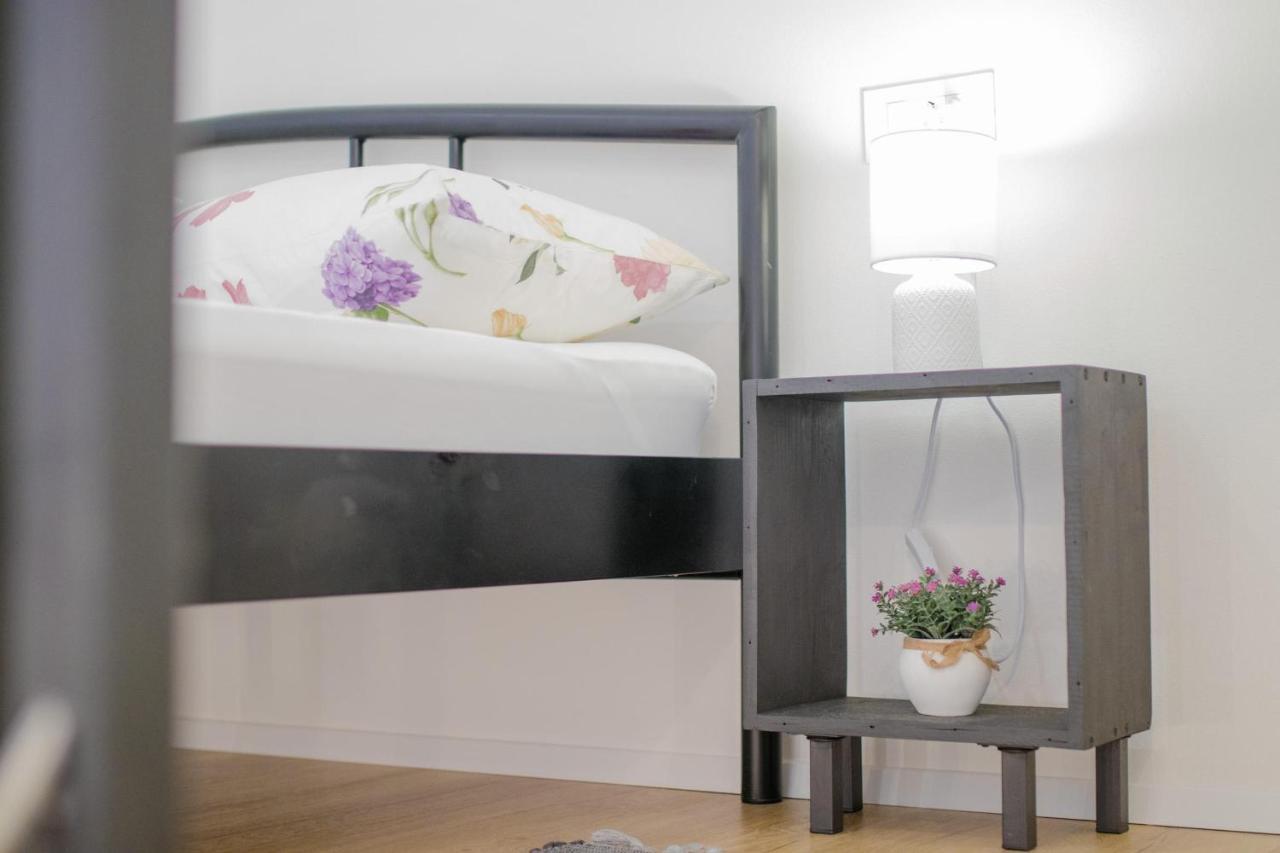 Apartments Aki Малинска Экстерьер фото