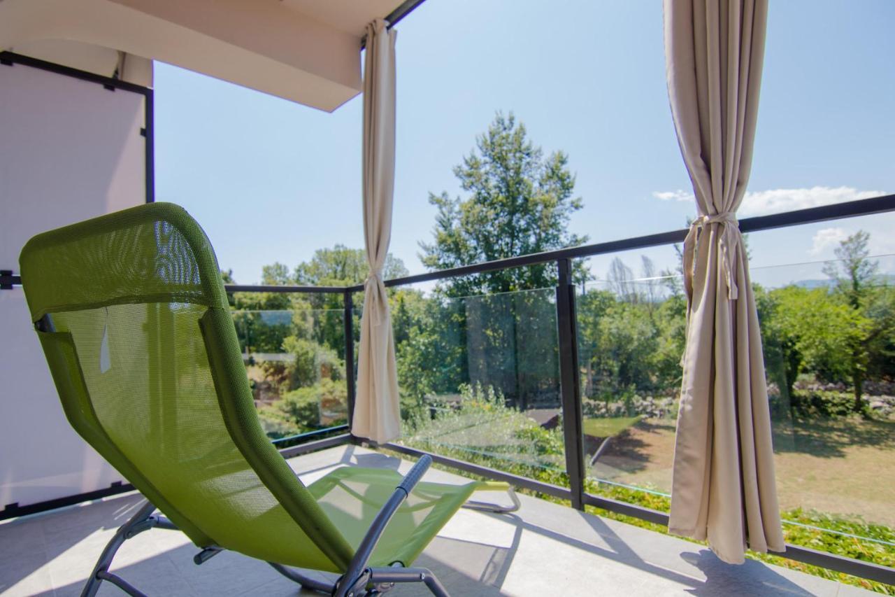 Apartments Aki Малинска Экстерьер фото