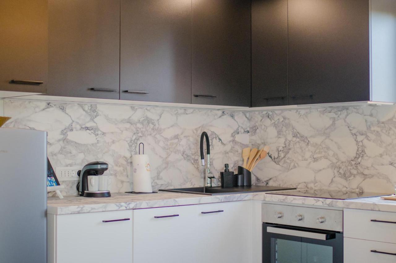 Apartments Aki Малинска Экстерьер фото